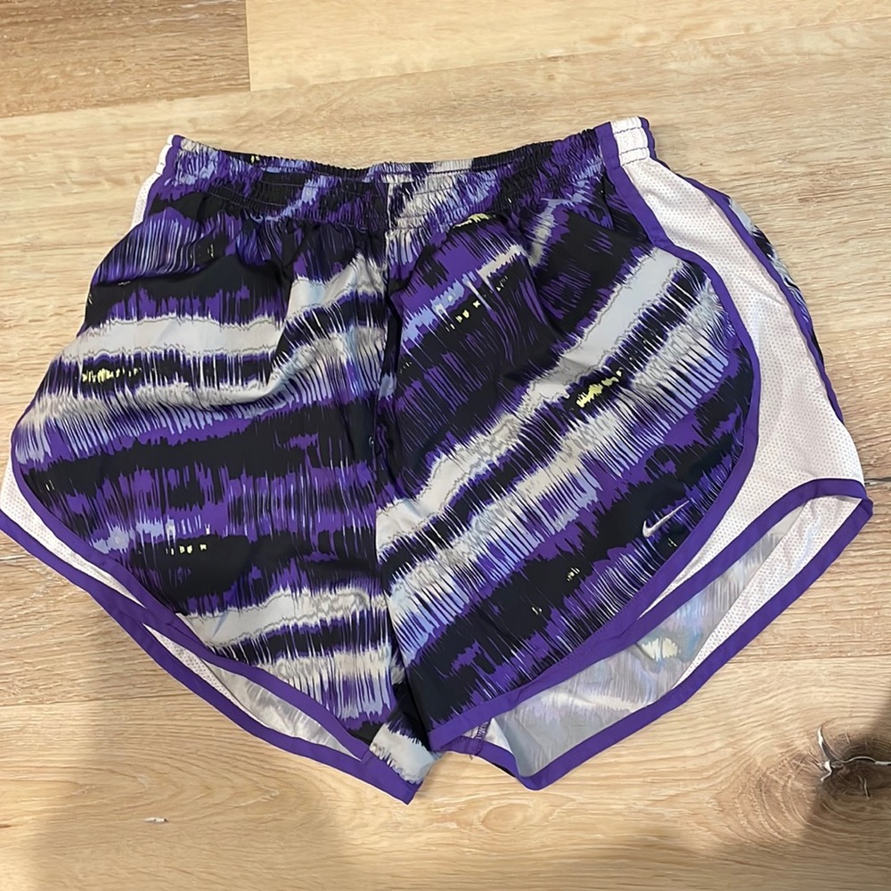 Nike size M dry fit shorts